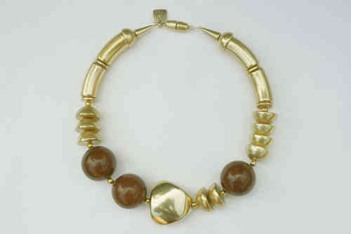 Halskette mit goldenen Bögen, Triangel,Halbkugeln und dunkelbraune Kugeln