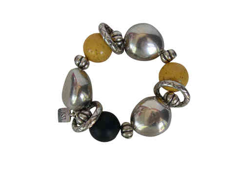 bracelett Ø55mm with yellow and black pearls 24mmm, small silver olives 30x32mm and silver rings